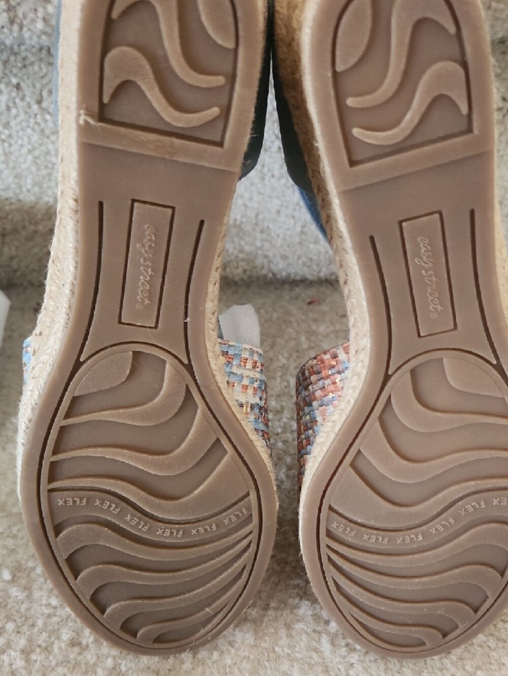 easy street Size  10W Pastel Woven Espadrille with Metallic Blue Ankle Strap Nib - Picture 5 of 5
